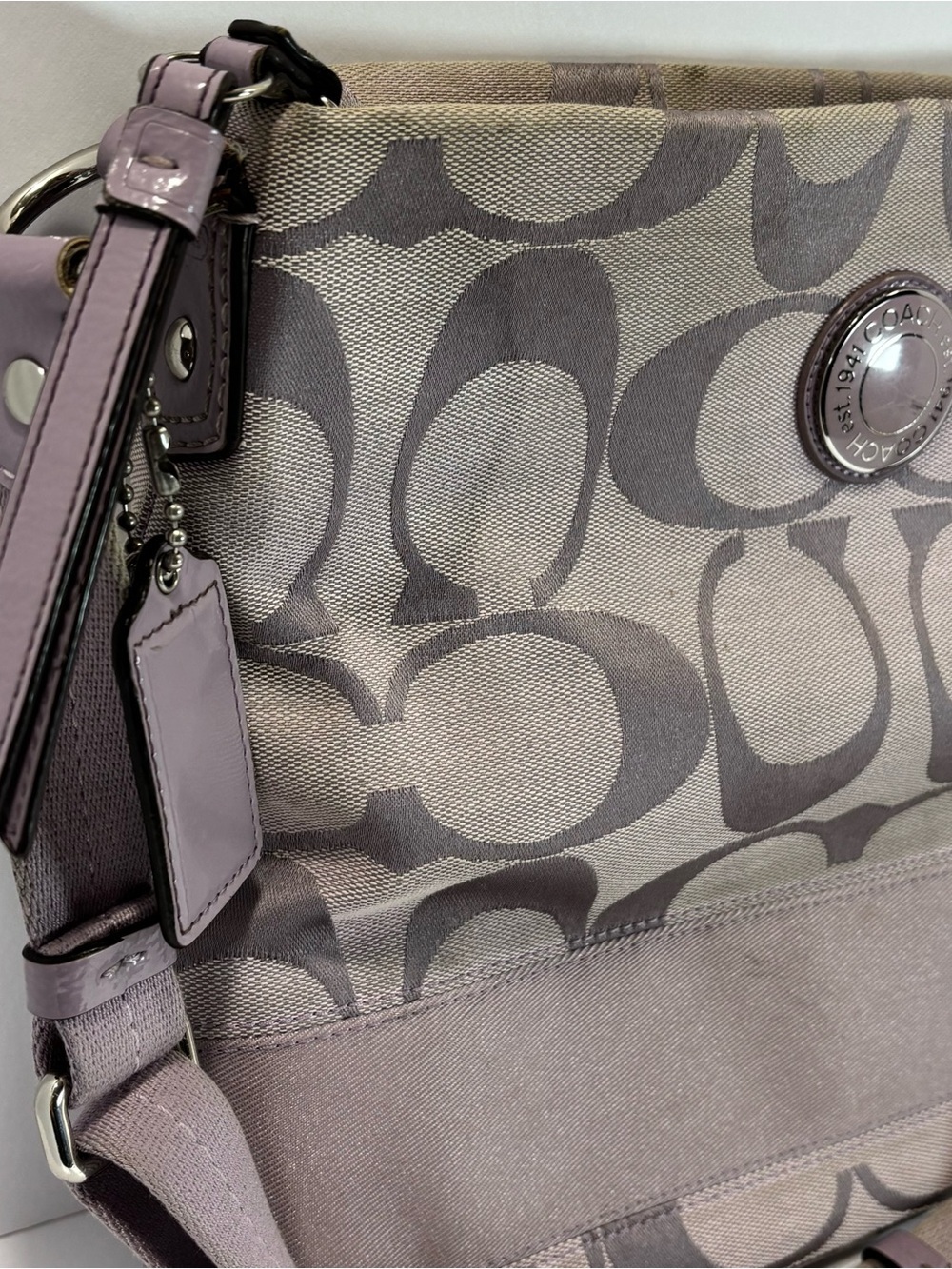 Coach Crossbody in Taupe and Lavender Trim - Picture 4 of 13